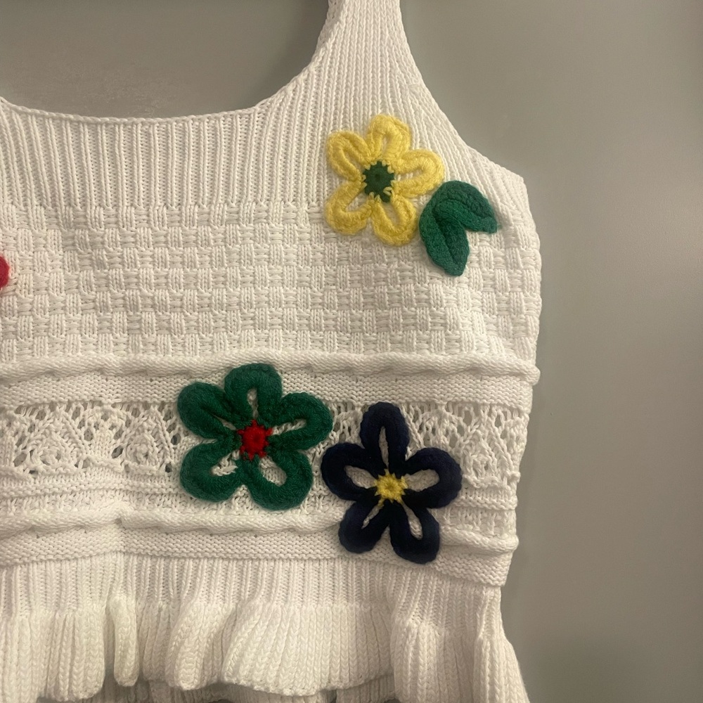 Blu Pepper White Knit Top with Floral Details - Picture 2 of 5